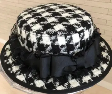 익명 배송 지저스 디아망테 마드모아젤 햇