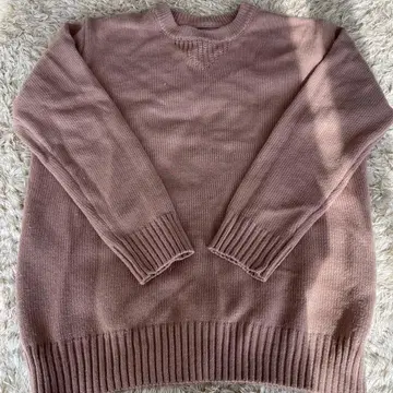 새상품급 베이지 크루넥 니트