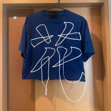 네이비 크롭 T셔츠 화이트 라인