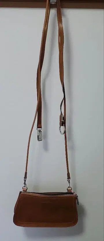 페레볼사 가죽 숄더백