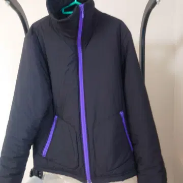 BEAMS 블랙 보라색 점퍼