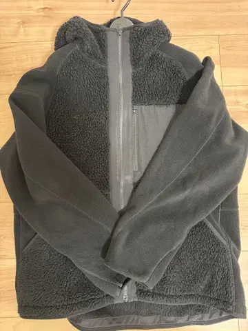 UNIQLO 화이트 마운티니어링 플리스 자켓 XL