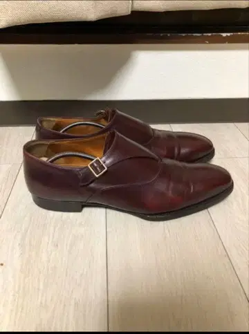 SHOE TAILOR by ORIENTAL SHOES