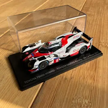 1/43 도요타 TS050 하이브리드 르망 2017년