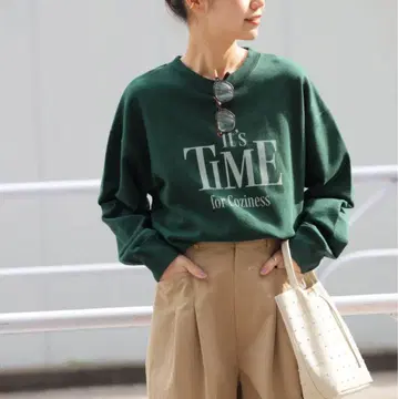 It's TIME 로고 맨투맨