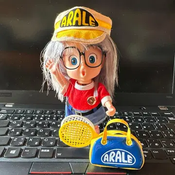 쇼와 레트로 Dr. 슬럼프 아라레짱 초합금