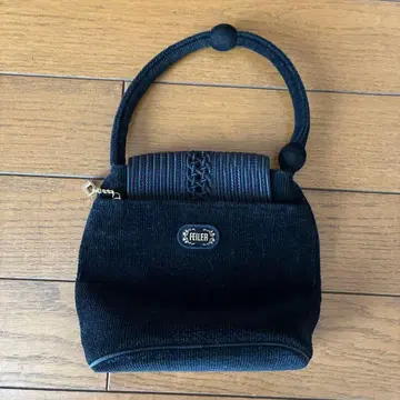 FELIER 블랙 코듀로이 핸드백
