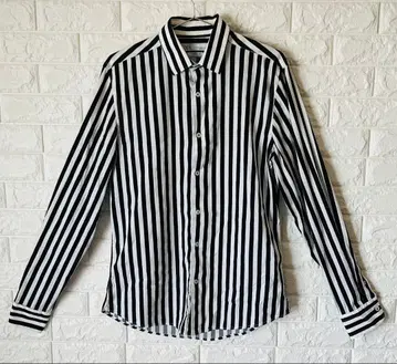 새상품급 자라 볼드 스트라이프 긴팔 셔츠 화이트&블랙