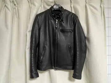 Schott 블랙 가죽 싱글 라이더 38