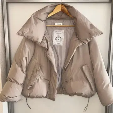 최종 가격 스나이델 미들 다운 코트 핑크 베이지