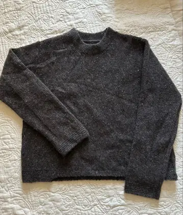 팔라스 팰리스 캐시미어 스웨터