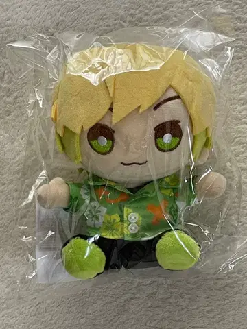 AMPTAK x COLORS 앉은 봉제 인형 푸릿츠