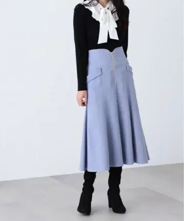 질 바이 질 스튜어트 스커트