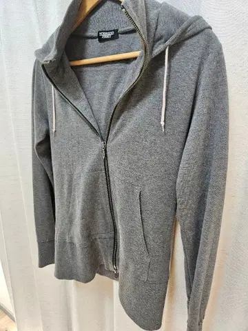 [ 새상품급 ] 토네이도 마트 풀 집업 후드티 후디