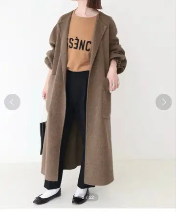 [택 포함 새상품] 볼륨 슬리브 노카라 리버 코트 차이로