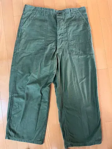 군복 바지 구제 의류
