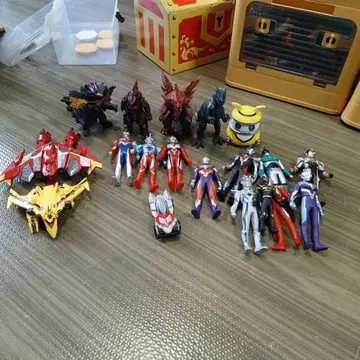 울트라맨 괴수 피규어 세트 15체 이상