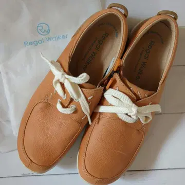 [ 미사용 새상품 ] Regal Walker 브라운 천연 가죽 스니커즈