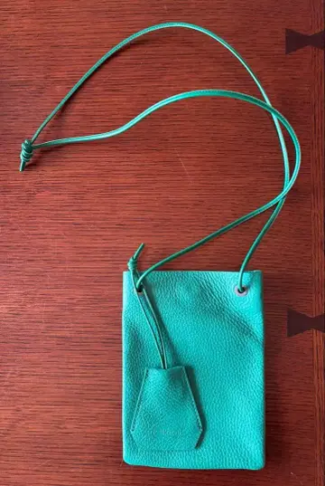 Root 그린 스마트폰 숄더백