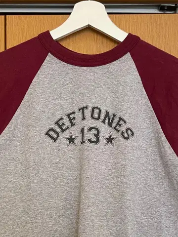 90s Deftones around the fur 래글런 티셔츠