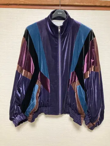 KOCHE 멀티 컬러 벨로아 와이드 스윙탑 블루종