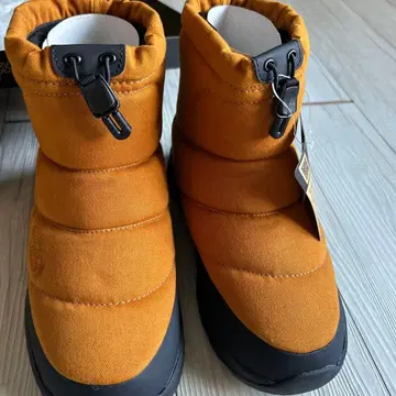 THE NORTH FACE Nuptse Bootie WP V1 Short