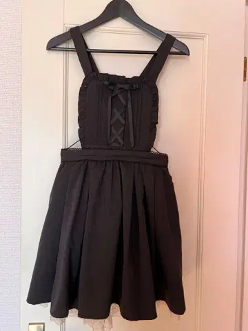 블랙 플레어 스커트 리본 포함