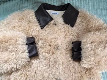 [ 시착만 한 상품 ] LAGUA GEM 퍼 자켓