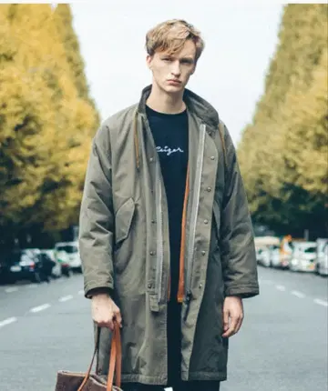 아바하우스 마이셀프 밀리터리 모즈 코트