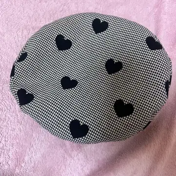 HEYHEY 헤이헤이 하트 체크 베레모