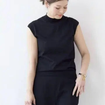 두지엠 클라세 뷰티 미니 하이넥 블랙