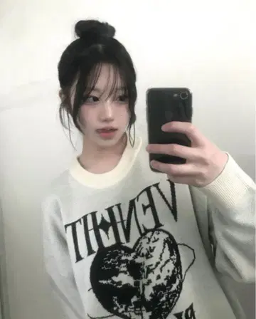 VENHIT 플래닛 자카드 니트