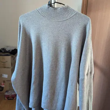 그레이 하이넥 스웨터 긴팔