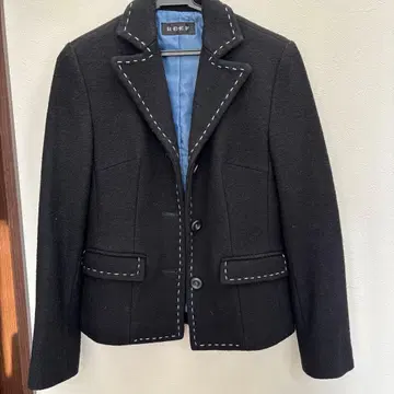 블랙 스티치 테일러드 자켓