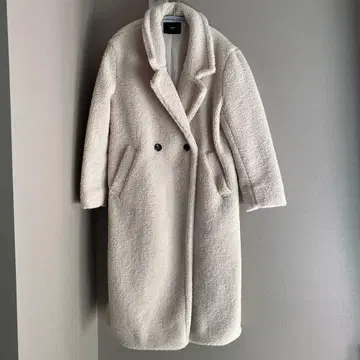 basementonline 보아 코트 아이보리 SP 사이즈