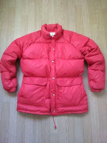 다운 자켓 스포티 빨간색 M 사이즈