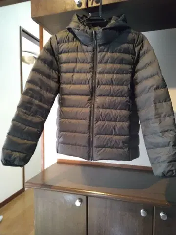 온워드 경량 다운 블랙 S 사이즈