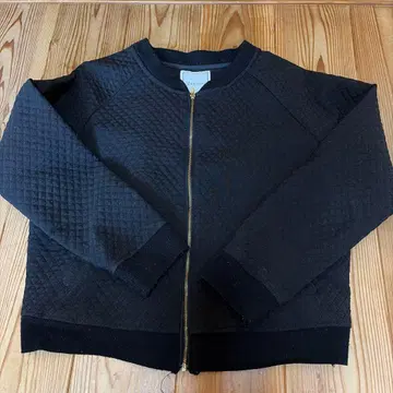 Anatelier 38 블랙 퀼팅 자켓