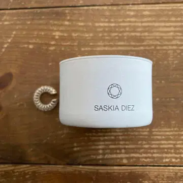 SASKIA DIEZ 사스키아 디츠 이어커프 실버