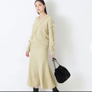 EPOCALa maglia due 프린지 니트