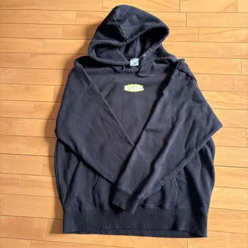 후드 부착 후드티 L 사이즈 블랙 꽃무늬