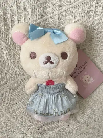 메종 드 플뢰르 x 코리락쿠마 콜라보 봉제 인형 마스코트 [ 색스 ]