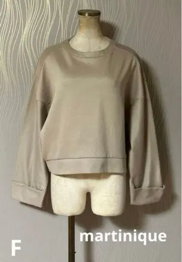 새상품 마르티니크 돌먼 슬리브 티셔츠
