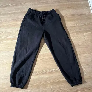 로스앤젤레스 어패럴풍 스웨트 팬츠 블랙