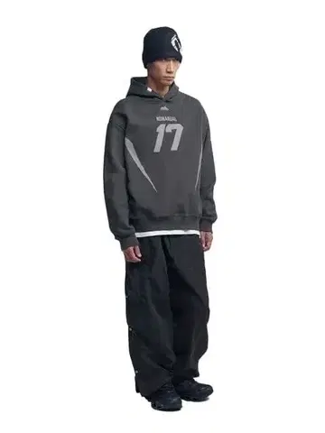 노매뉴얼 그래픽 후디 새상품 택 포함 한국 서울 M