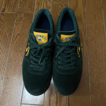 CAMEL 다크 그린 스니커즈