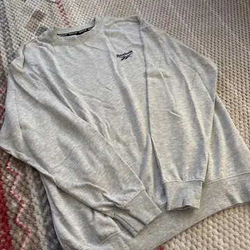 Reebok 트레이닝복 (F 사이즈)