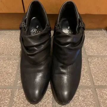 Riz raffinee 리즈라피네 숏부츠 부티