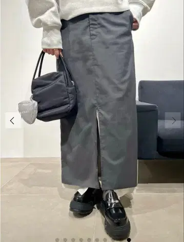 완판템 emmi 레이어드 I 라인 스커트