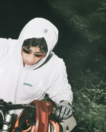 Whimsy 위지 그래픽 후디 새상품 택 포함 그레이